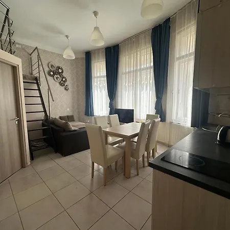 Appartement Bright Apartment In The Most Beautiful Street Of Budapest Vaci Street, Fashion Street *